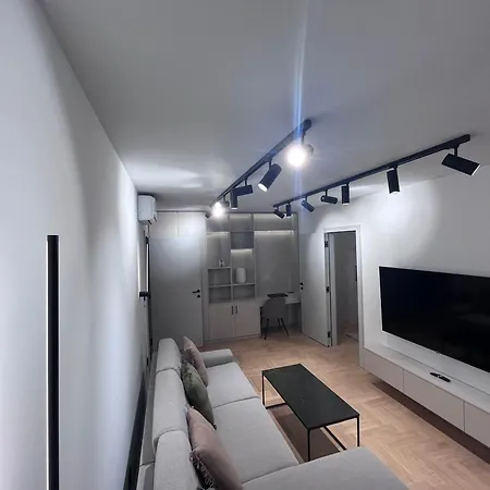 Urban Oasis Apartament *